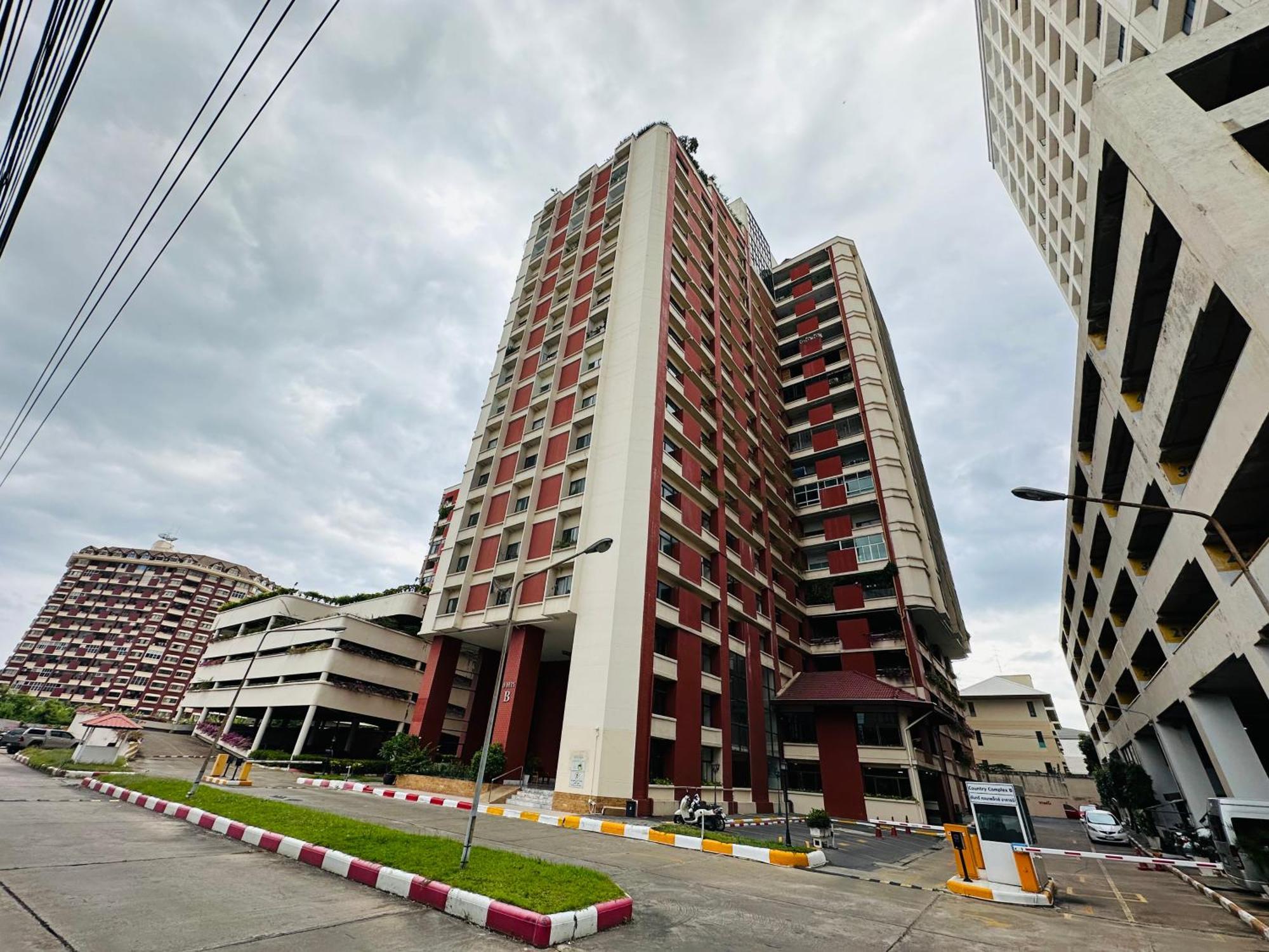 Aparthotel Country Complex Bangna Bangkok Exterior foto