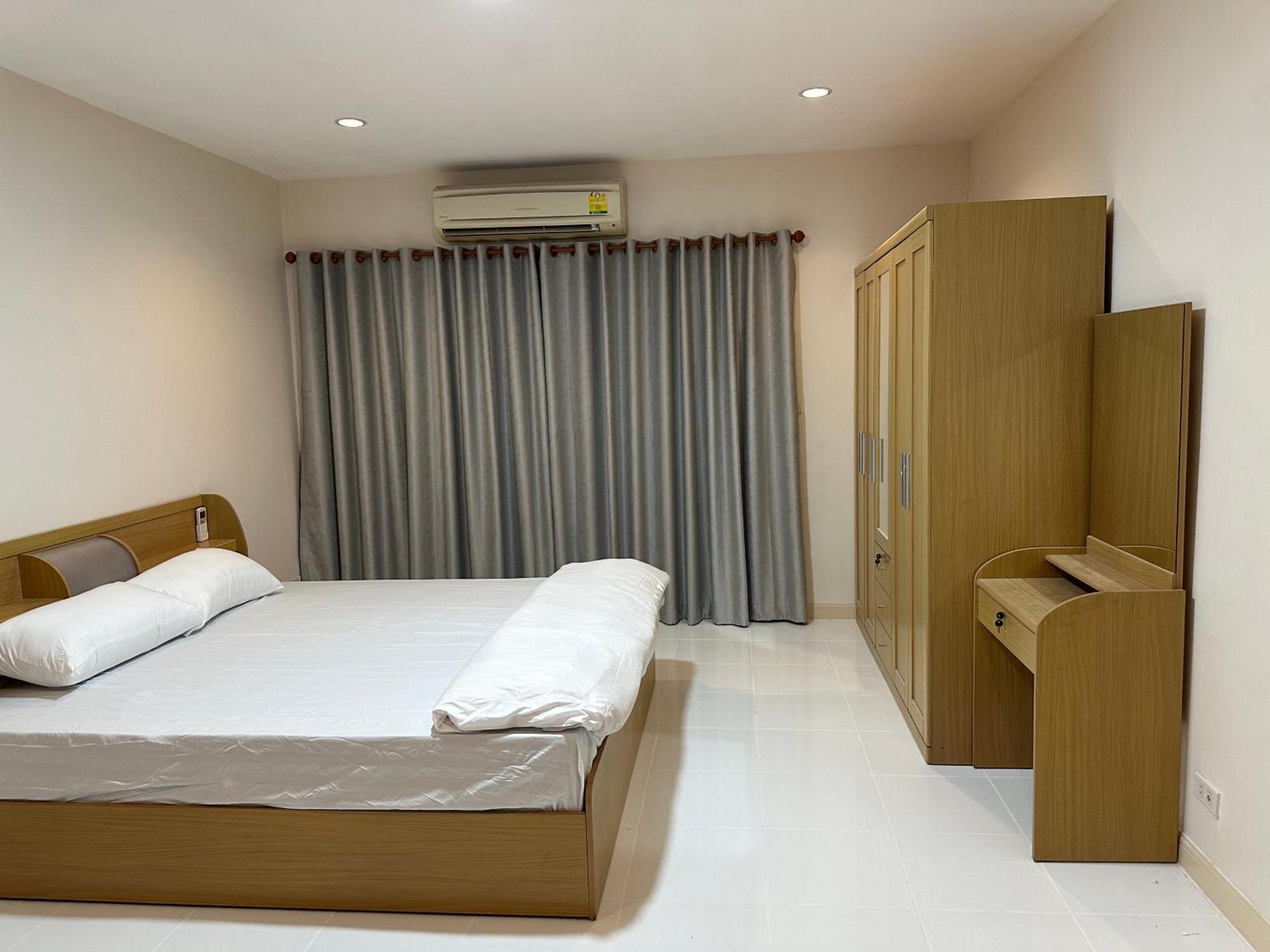 Aparthotel Country Complex Bangna Bangkok Exterior foto
