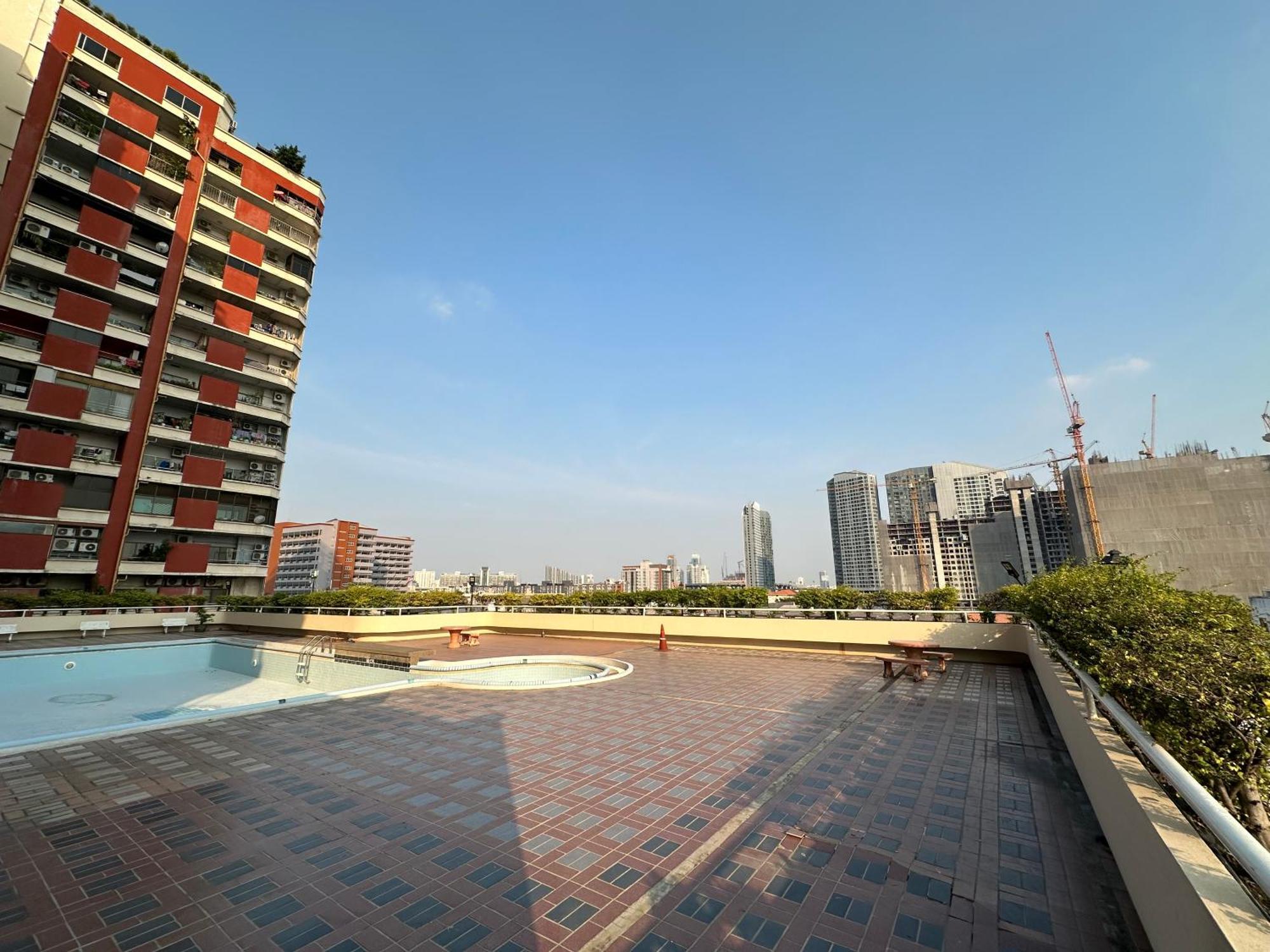 Aparthotel Country Complex Bangna Bangkok Exterior foto